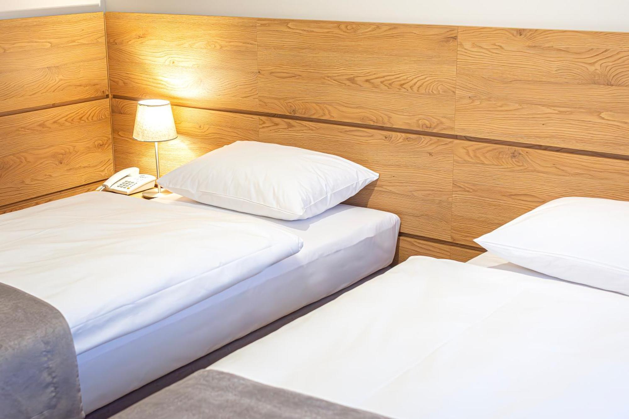 Novy Hotel Zielona Gora  Luaran gambar