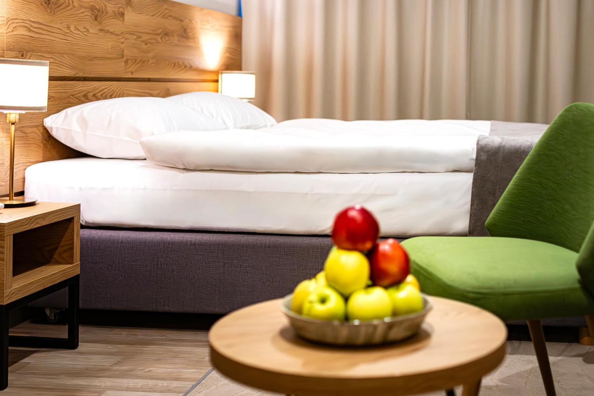 Novy Hotel Zielona Gora  Luaran gambar