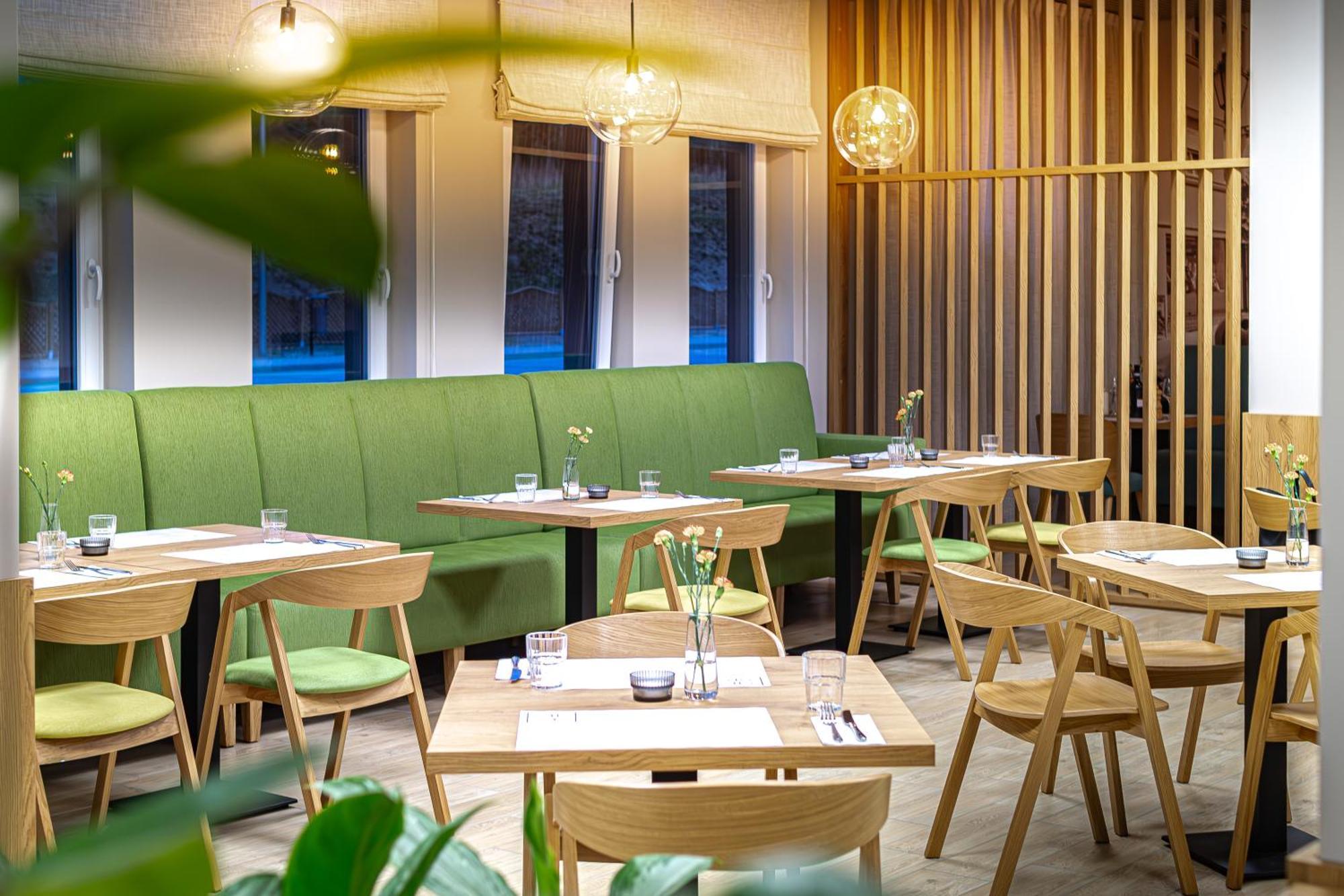 Novy Hotel Zielona Gora  Luaran gambar