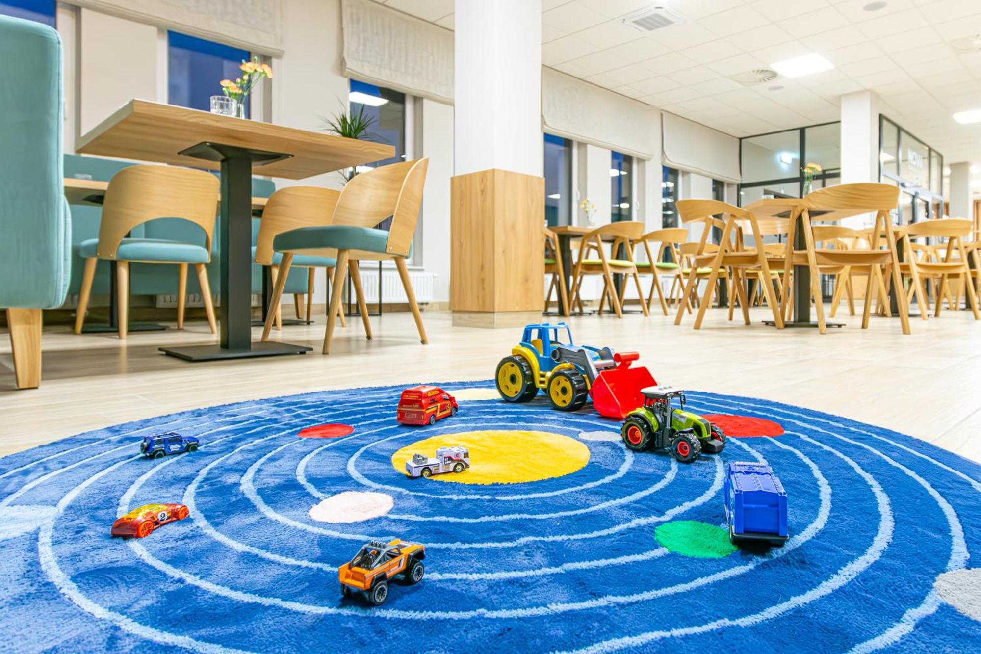 Novy Hotel Zielona Gora  Luaran gambar